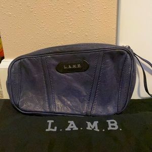 L.A.M.B clutch
